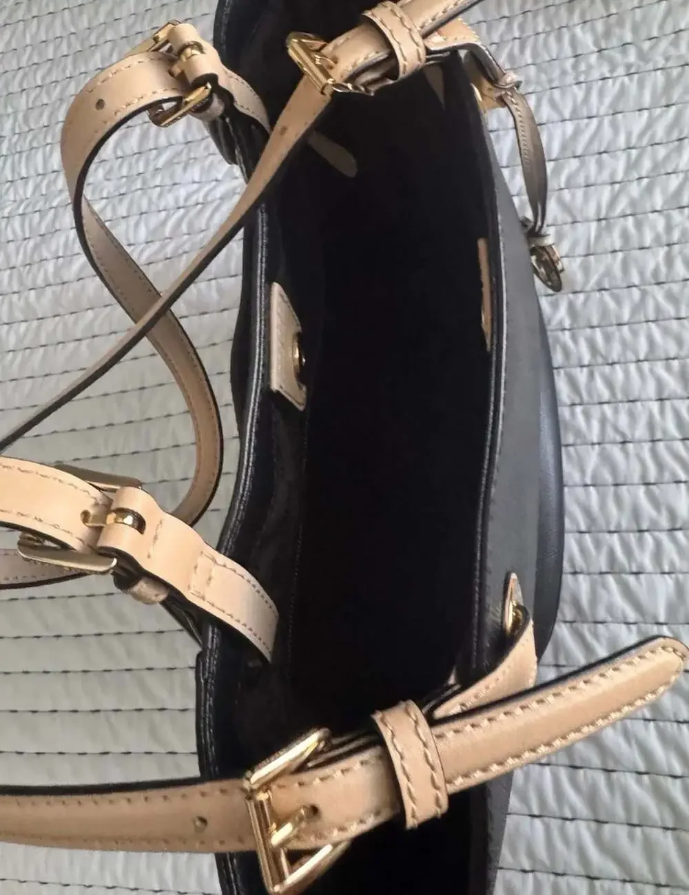 Michael Kors Bucket Bag Black Leather
